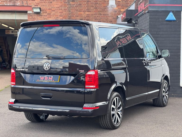 2017 Volkswagen Caravelle 2.0 BiTDI BlueMotion Tech Executive DSG Euro 6 (s/s) 5dr MPV Diesel Aut...