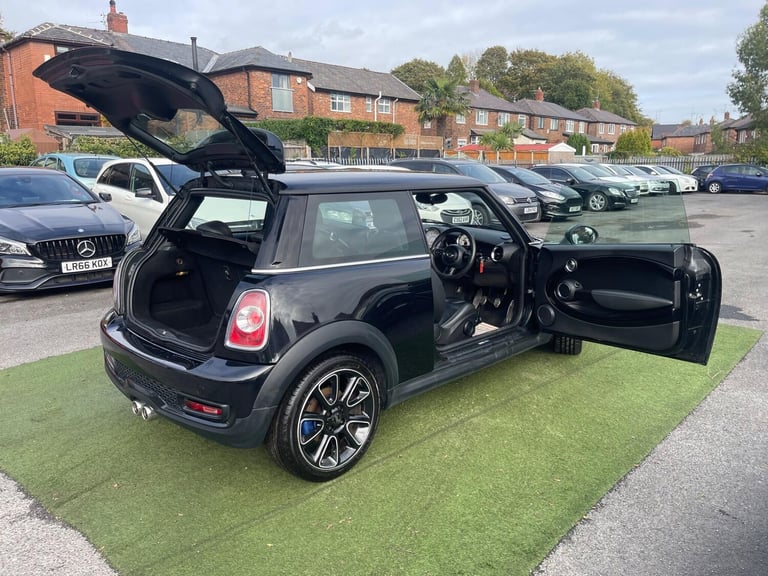 2013 MINI Hatch 2.0 Cooper SD Bayswater Euro 5 (s/s) 3dr HATCHBACK Diesel Manual