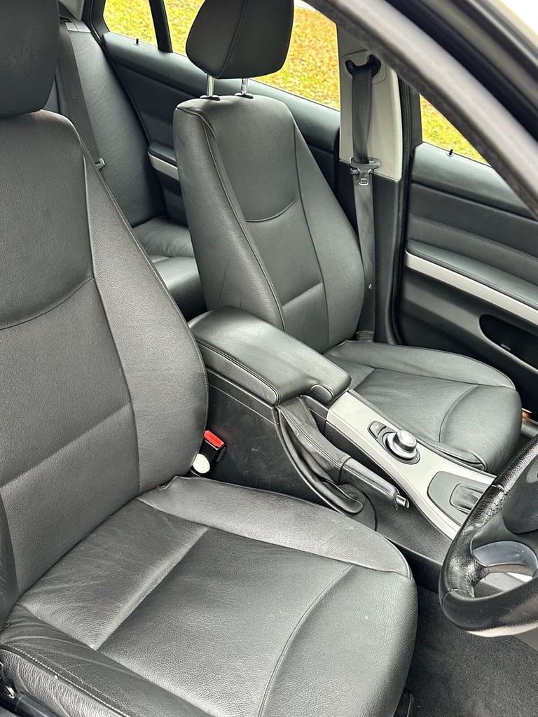 2007 BMW 3 Series 330i SE 5dr Auto ESTATE Petrol Automatic