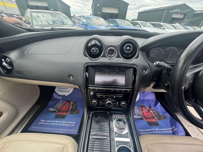 2014 Jaguar XJ 3.0d V6 Portfolio Auto Euro 5 (s/s) 4dr SALOON Diesel Automatic