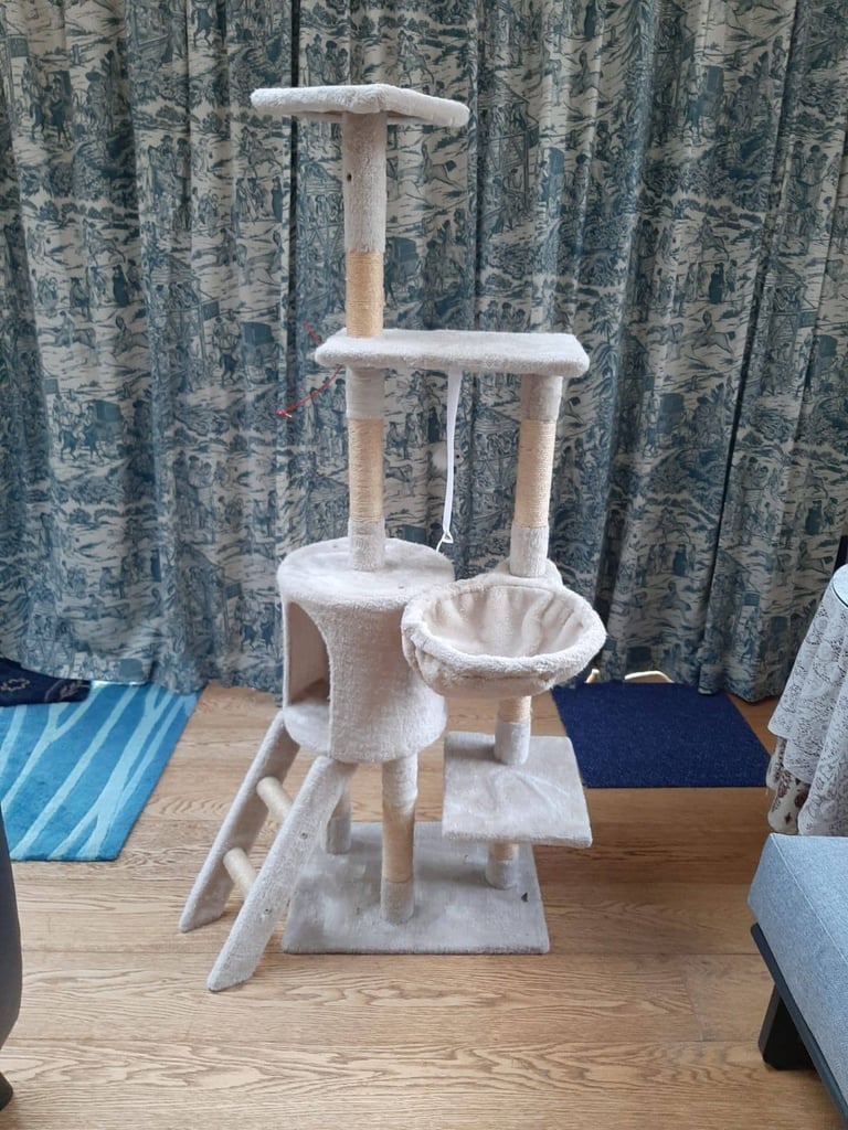 image for CAT TREE 