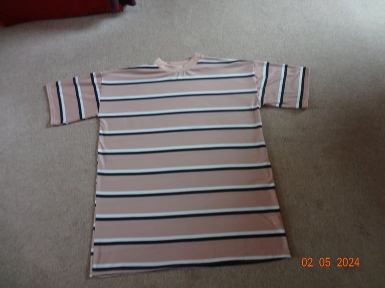 Ladies/Girls Top
