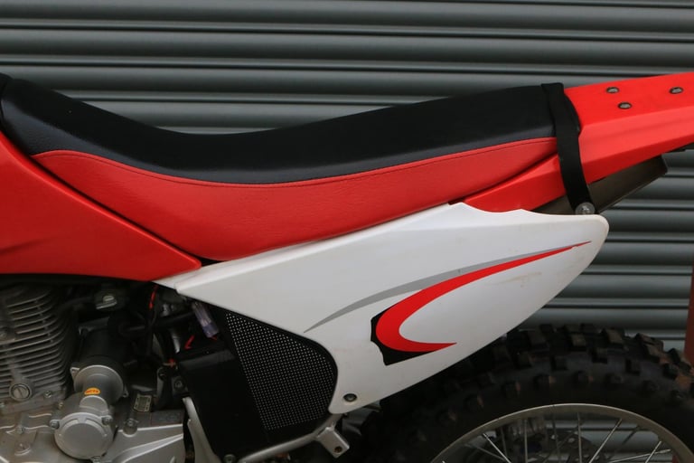 CCM C-XR230 2008 230cc off road/enduro