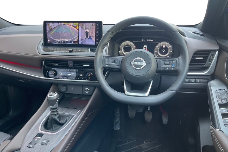 2025 Nissan Qashqai 1.3 DiG-T MH Tekna 5dr HATCHBACK PETROL Manual