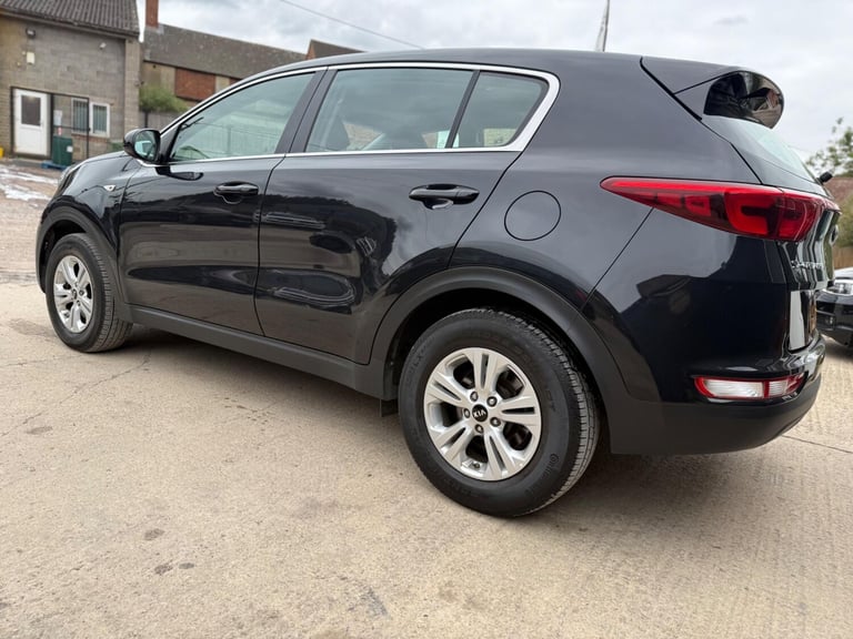 2017 Kia Sportage 1.7 CRDi 1 Euro 6 (s/s) 5dr ESTATE Diesel Manual
