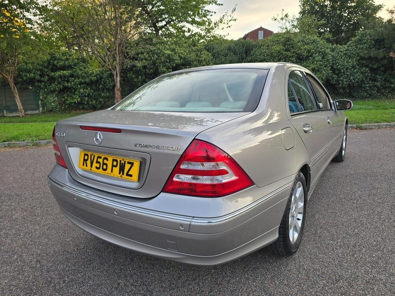 2006 Mercedes-Benz C Class 1.8 C180 Kompressor Elegance SE 4dr SALOON Petrol Automatic