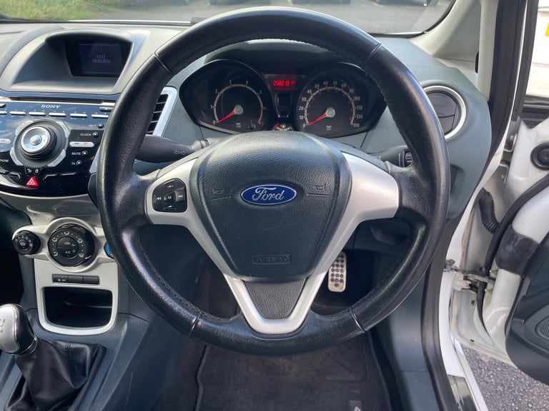 2010 Ford Fiesta 1.6 Zetec S 3dr HATCHBACK Petrol Manual