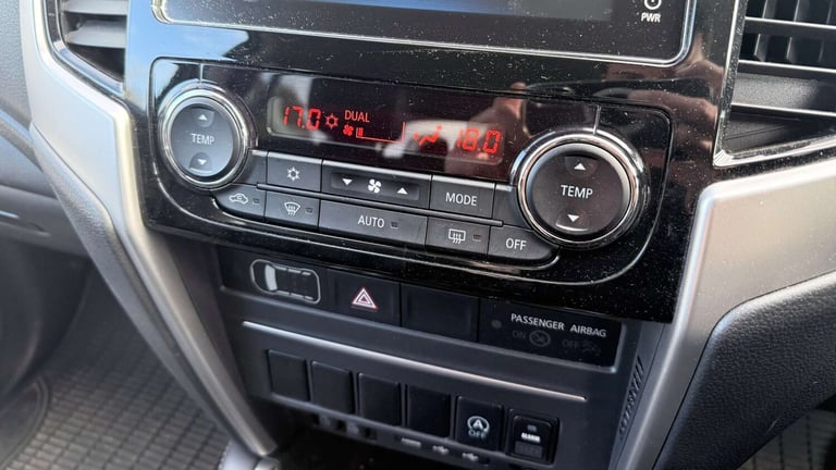 2019 Mitsubishi L200 Double Cab DI-D 150 Barbarian 4WD Double Cab Pick-up Diesel Manual