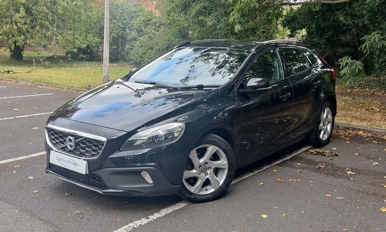 Volvo V40 D2 CROSS COUNTRY LUX