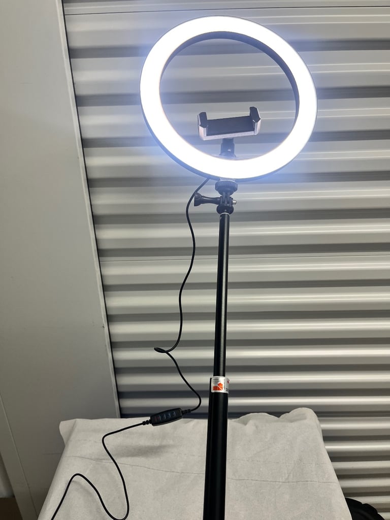 LED Ring Light, social media 