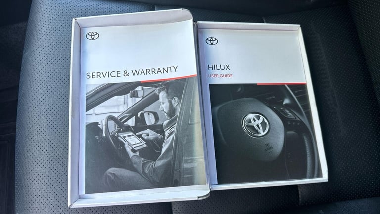 2024 Toyota Hilux 2.8 D-4D Invincible X Pickup Double Cab 4dr Diesel Auto 4WD Euro 6 (s/s) (2 PIC...