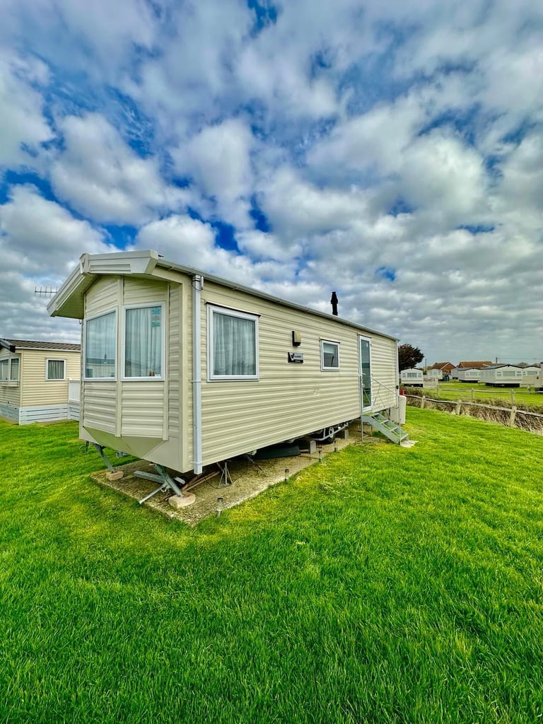Cheap Seaside Caravan CALL TOM 0️⃣7️⃣9️⃣7️⃣9️⃣1️⃣2️⃣7️⃣8️⃣5️⃣5️⃣