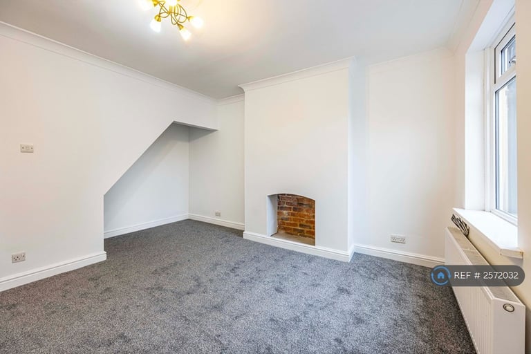 2 bedroom house in West Hill, Sutton-In-Ashfield, NG17 (2 bed) (#2572032)