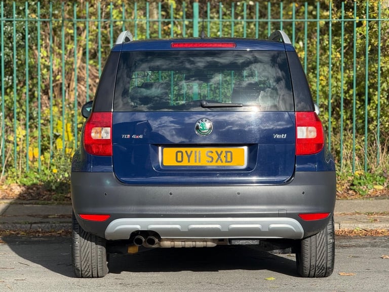 2011 Skoda Yeti 2.0 TDI Elegance DSG 4WD Euro 5 5dr HATCHBACK Diesel Automatic