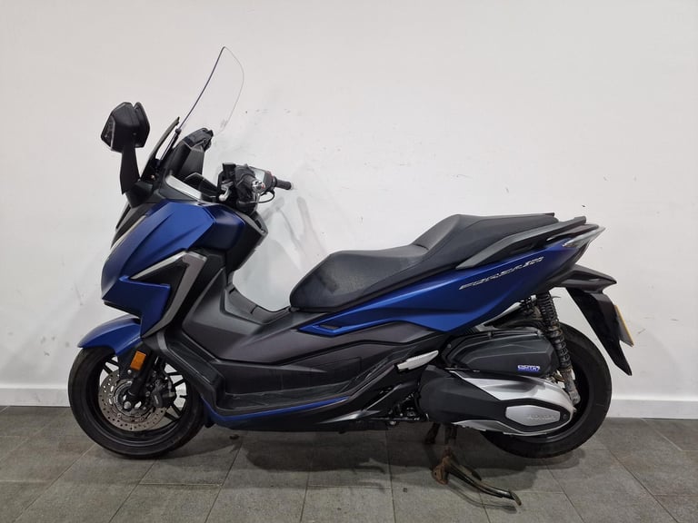 2021 Honda Forza 350, Heated Grips, Electric Screen, UnderSeat Storage, NSS350