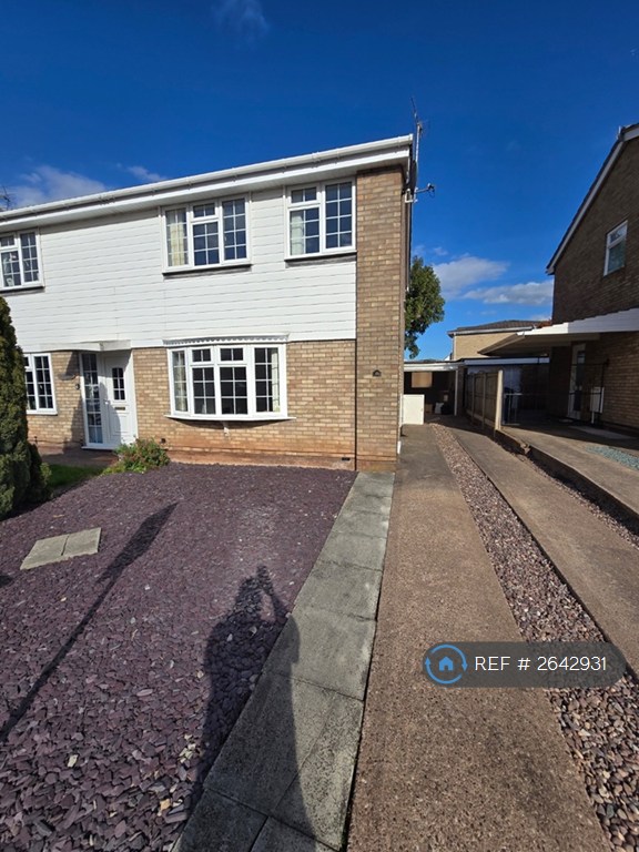 3 bedroom house in Aldersleigh Drive, Stafford, ST17 (3 bed) (#2642931)