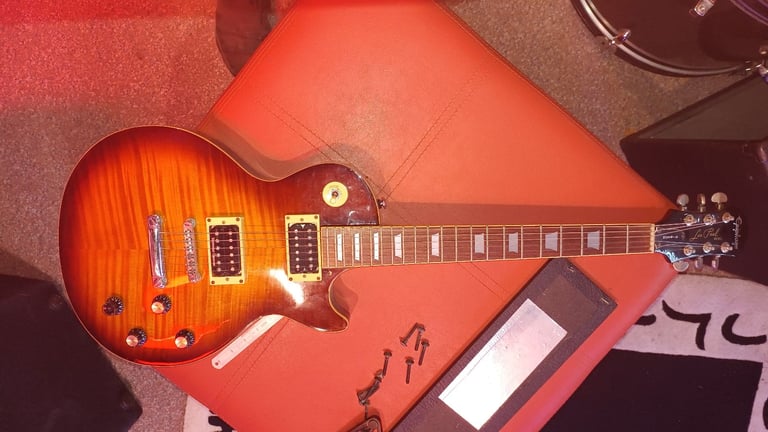 Epiphone les paul guitar