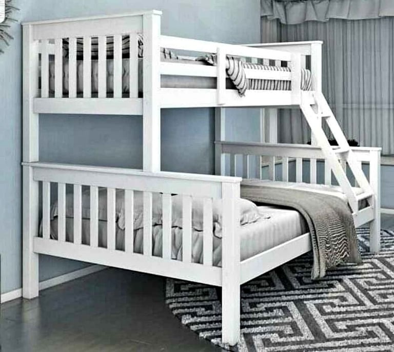 **brand New**trio Triple White Wood Bunk Bed in East Dulwich, London