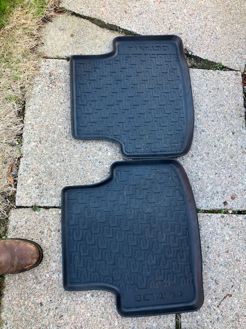Rubber mats for Skoda Octavia Estate