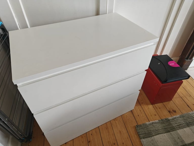 FREE IKEA Malm Chest of drawers