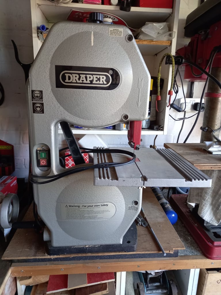 image for Bench mounted band saw