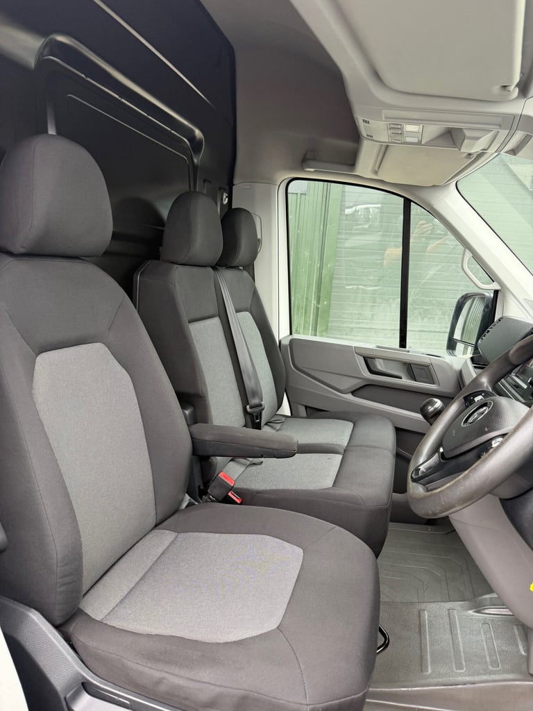 VOLKSWAGEN CRAFTER TRENDLINE 2.0TDI 140 MWB HIGH ROOF EURO 6 ***NO VAT***