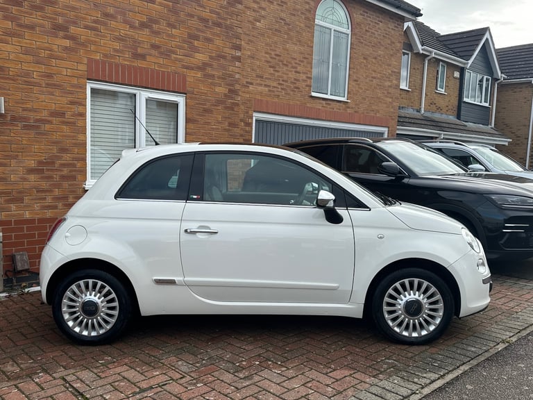 Low Miles! Fiat, 500, Hatchback, 2011, Manual, 1242 (cc), 3 doors