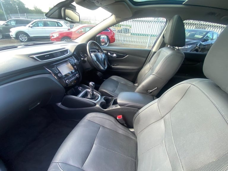 2016 Nissan Qashqai 1.6 dCi N-Connecta SUV 5dr Diesel Manual 4WD Euro 6 (s/s) (130 ps) HATCHBACK ...