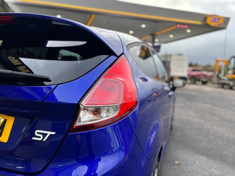 2015 Ford Fiesta 1.6 EcoBoost ST-3 3dr HATCHBACK PETROL Manual