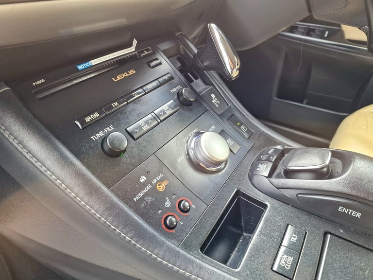 2012 Lexus CT 200h 1.8 SE-L 5dr CVT Auto HATCHBACK Petrol/Electric Hybrid Automatic