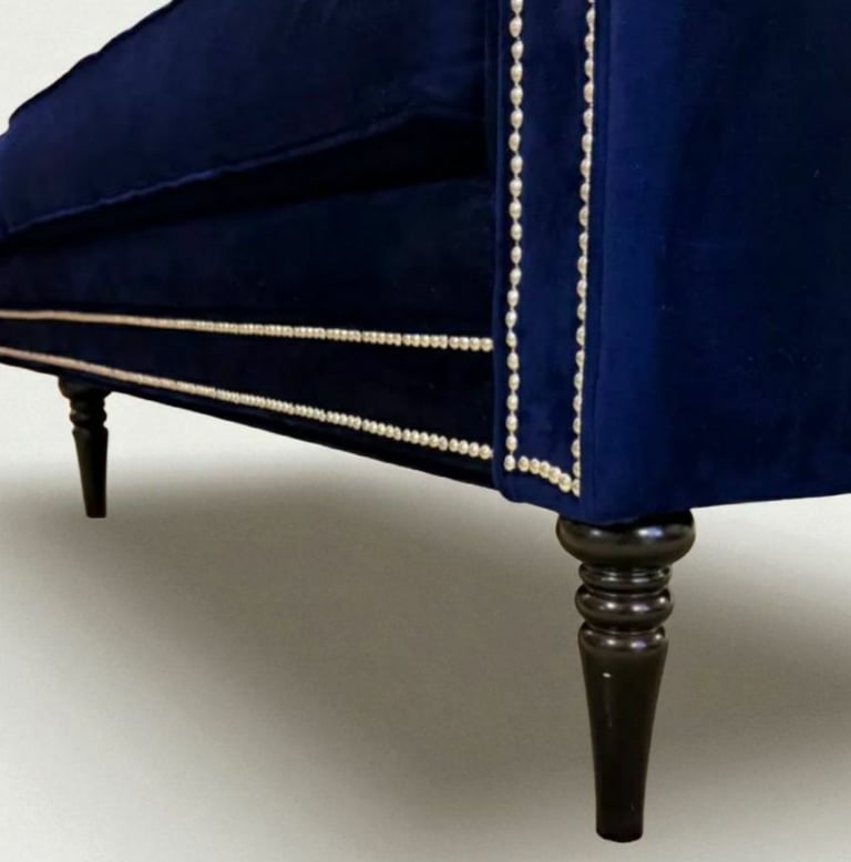 Beautiful barely used large 4 seater Navy blue velvet sofa