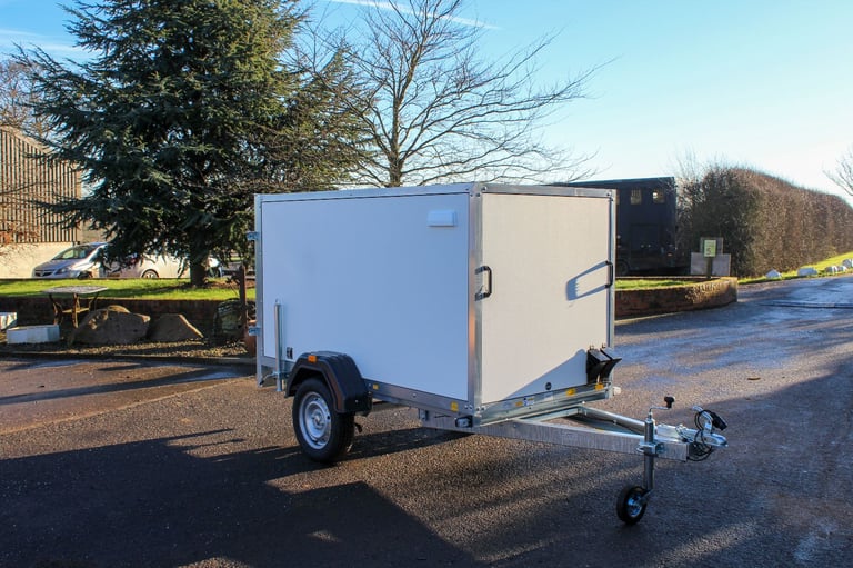 Debon roadster C220 box van trailer - £2209 + VAT ✅- White