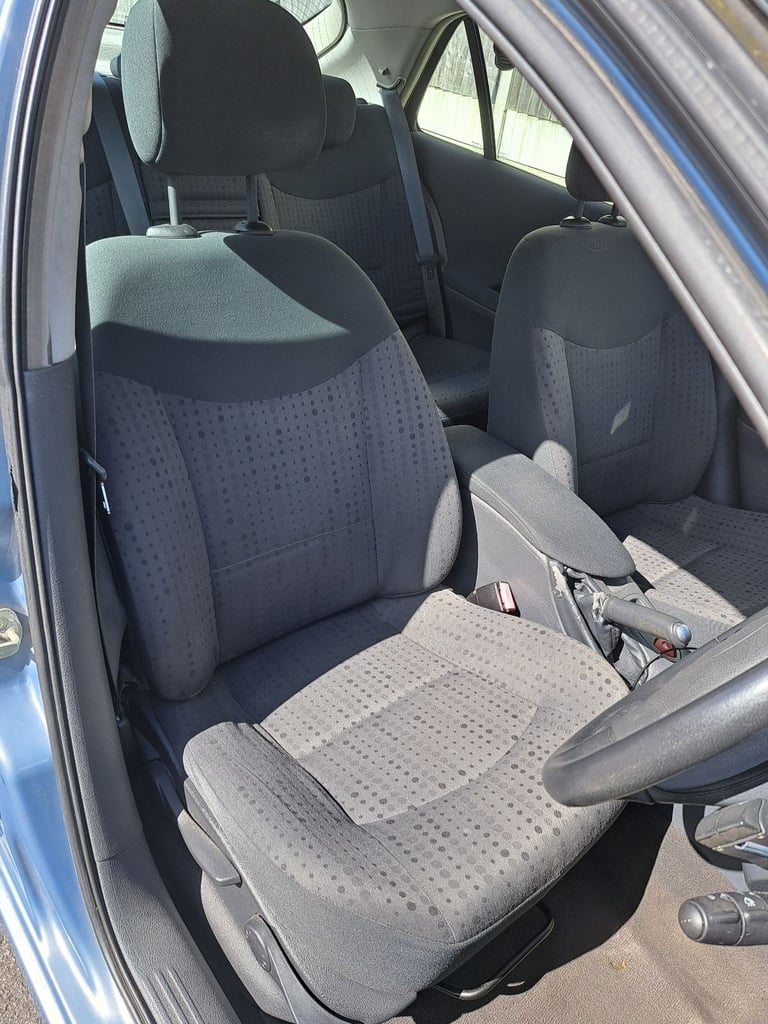 Renault, LAGUNA, Hatchback, 2004, Manual, 1783 (cc), 5 doors