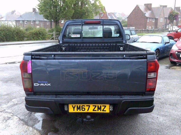 ISUZU D-MAX 1.9 TD Utility 2017