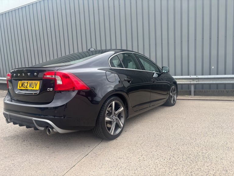 VOLVO, S60 D5 R-DESIGN, FSH, 2 OWNERS. BEAUTIFUL Saloon, 2012, Manual, 2400 (cc), 4 doors.