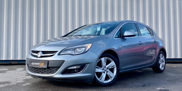 2016 Vauxhall Astra 1.6i SRi Euro 6 5dr HATCHBACK Petrol Manual