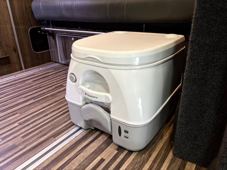 2015 Wellhouse Transit Custom DIESEL Manual