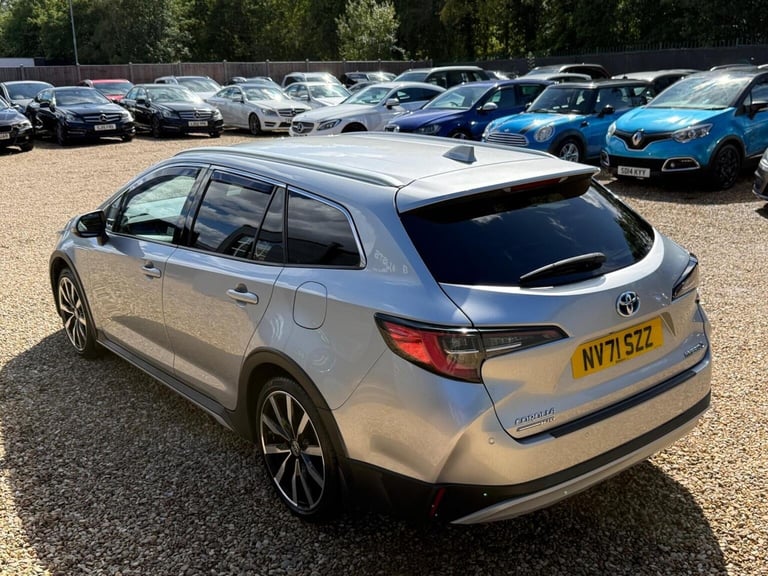 TOYOTA COROLLA 2.0 VVT-h Trek Touring Sports CVT Euro 6 (s/s) 5dr 2022
