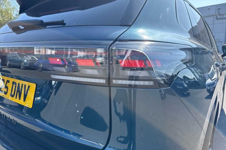 2025 Volkswagen Tiguan 2.0 TSI 265 4Motion Black Edition 5dr DSG SUV Petrol Automatic