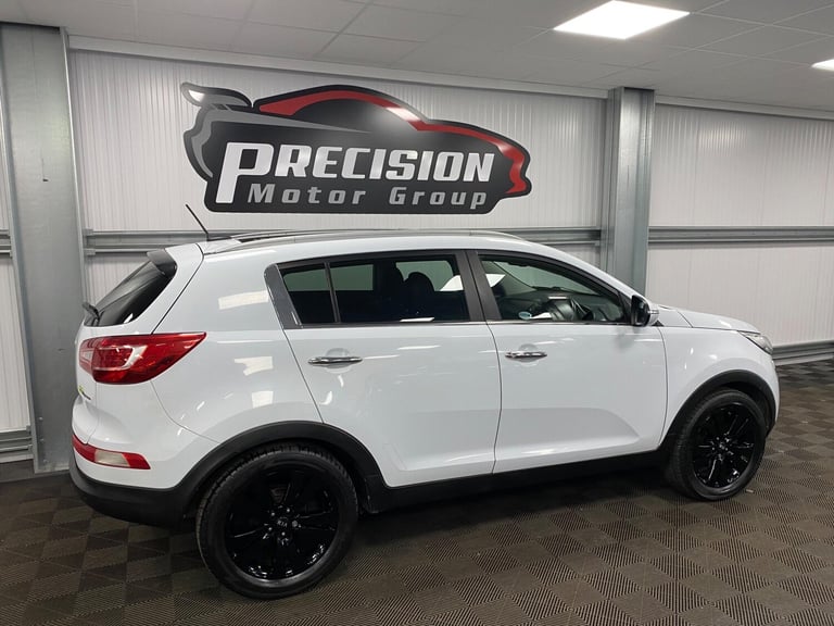 2013 Kia Sportage 1.7 CRDi EcoDynamics 3 2WD Euro 5 (s/s) 5dr ESTATE Diesel Manual