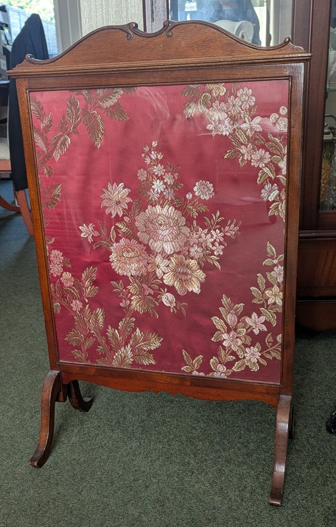 Antique Tapestry needlework tall Fire Screen 