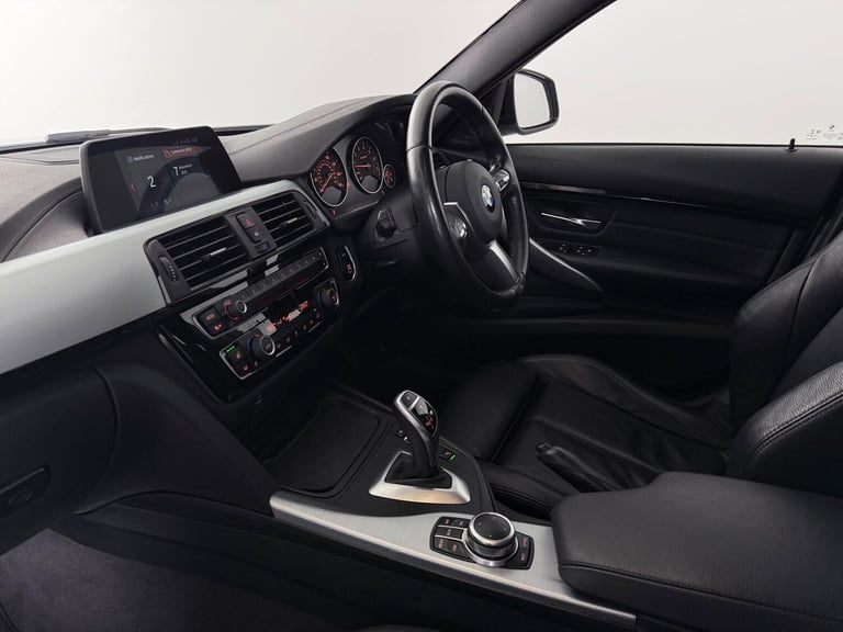 2018 BMW 3 Series 2.0 320i M Sport Shadow Edition Touring Auto xDrive Euro 6 (s/s) 5dr ESTATE Pet...