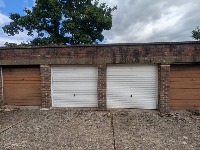 Garage/Parking/Storage to rent: Tolcarne Drive (r/o No 71), Northwood Hills, Pinner HA5 2DH
