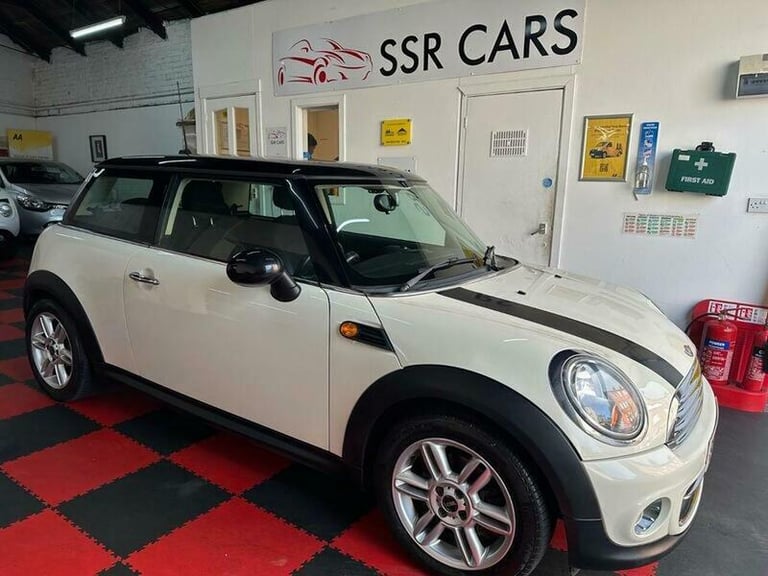 MINI Hatch 1.6 Cooper Hatchback 3dr Petrol Manual Euro 5 (s/s) (122 ps)