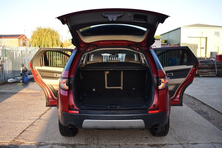 Land Rover Discovery Sport TD4 HSE