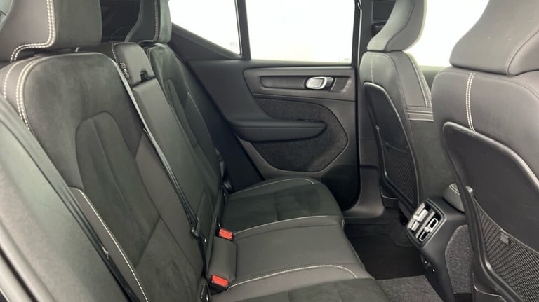 2024 Volvo XC40 Ultimate, B3 Mild hybrid, Petrol, Dark Estate Petrol Automatic