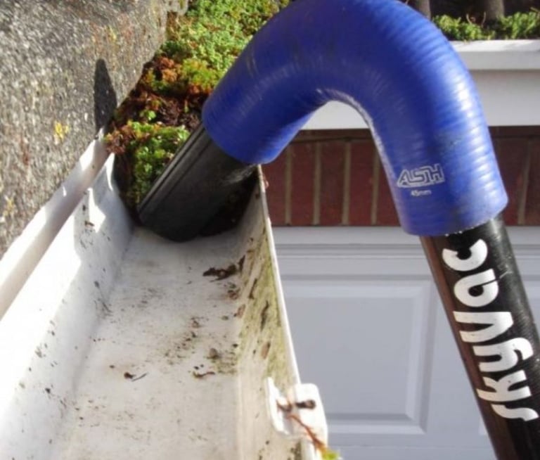 image for Skyvac gutter vacuum 