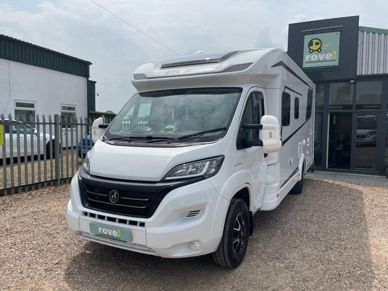Estrusco T7400 QBC 4 berth 4 Belt Motorhome Rear garage 