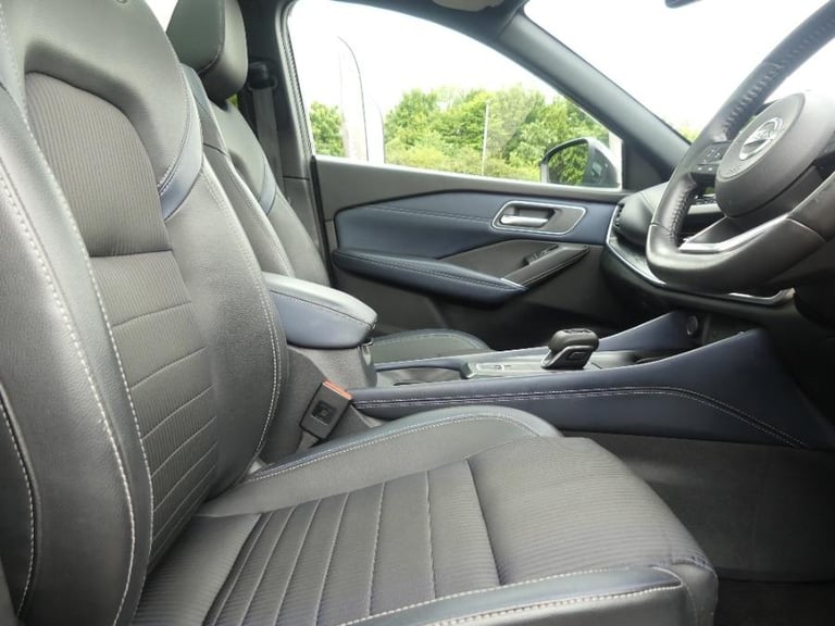 2022 Nissan Qashqai 1.3 DiG-T MH 158 Tekna 5dr Xtronic HATCHBACK PETROL Automatic