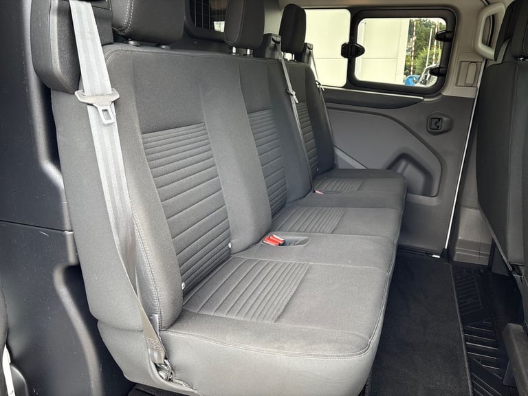 2022 Ford Transit Custom 2.0 EcoBlue 170ps Low Roof D/Cab Limited Van Auto Crew Bus Diesel Automatic